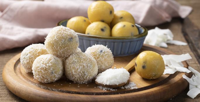 Brigadeiros de maracuyá