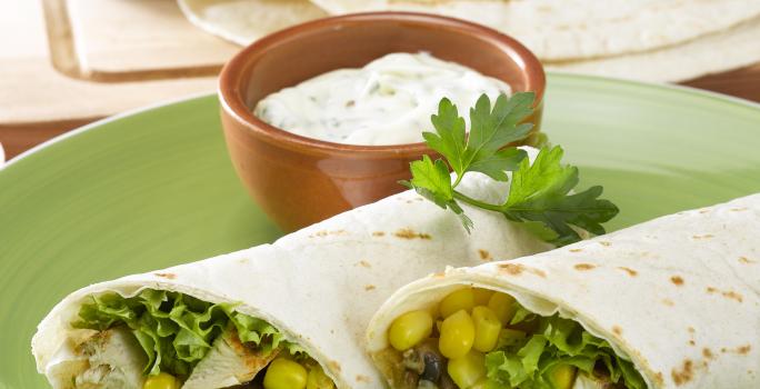 Wrap de Pollo al Pimentón con Verduras