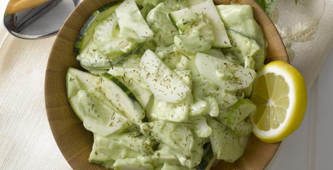 Ensalada Fresca con Crema de Palta