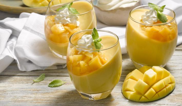 Gelatina de yoghurt y mango