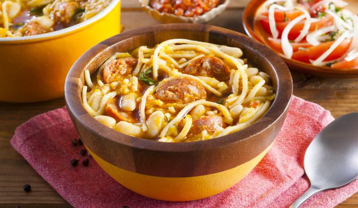 Porotos con Riendas