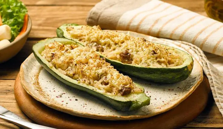 Zapallo Italiano relleno con Carne