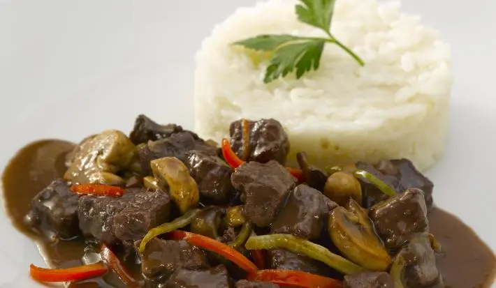 Carne Strogonoff