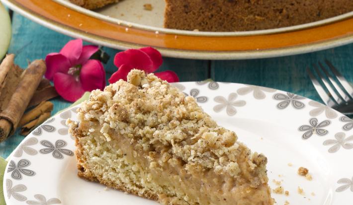 Kuchen de Avena con Manzana y Dulce de Membrillo