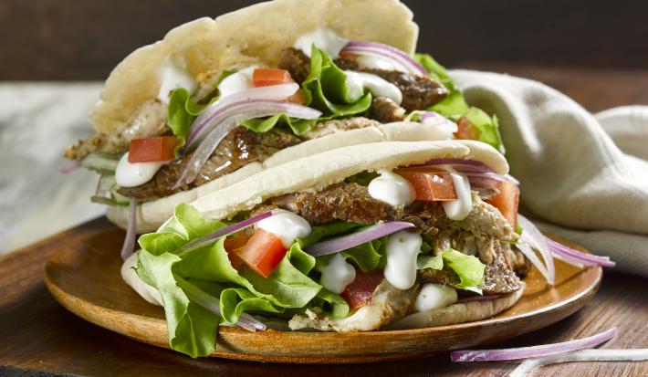Shawarma de pollo y carne asada