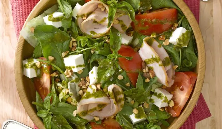 Ensalada de Brotes a la Italiana