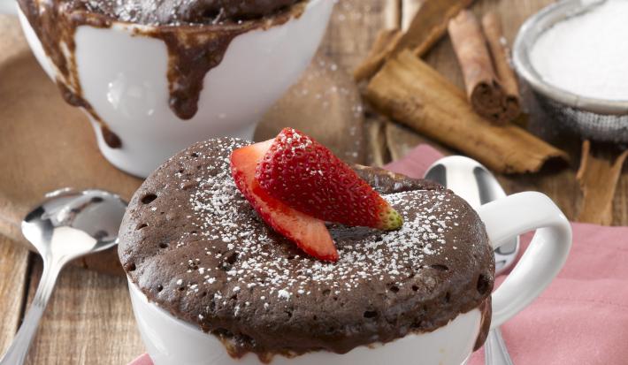 Mug Cakes de Manjar y Chocolate
