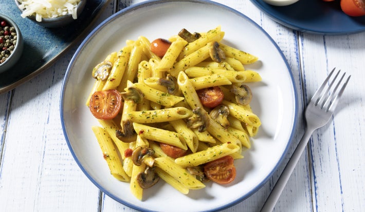 Pasta salteada en mantequilla