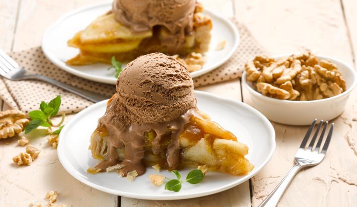 Tarte Tatin con Helado de Chocolate