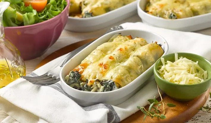 Canelones de pollo y espinaca a la crema sin lactosa