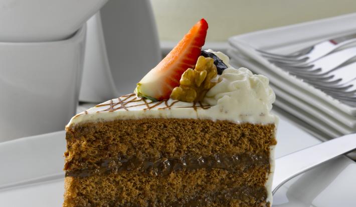 Torta de Chocolate Cremoso y Chantilly