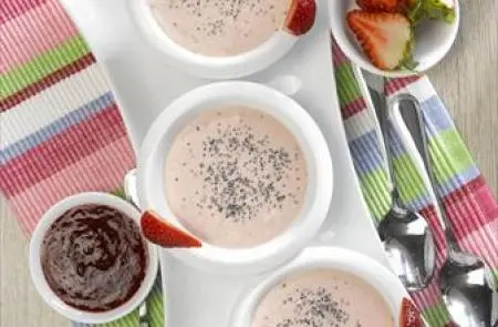 Crema de Frutillas con Amapolas