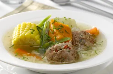 Cazuela de Albondigas de Pavo