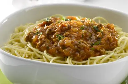 Spaghetti con Salsa Bolognesa Tradicional