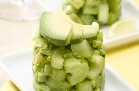 Ensalada de Apio con Palta
