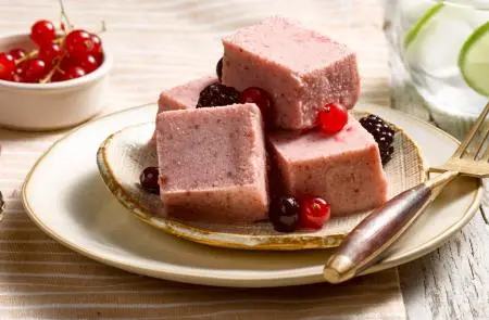 Cubos helados de Coco, Cranberries y Plátano