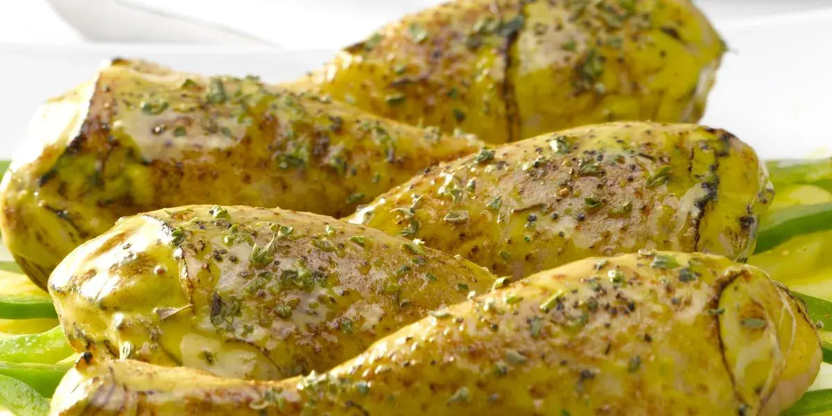 pollo marinado finas hierbas al horno