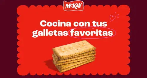 Banner con fondo rojo y logotipo McKay®, texto ‘Cocina con tus galletas favoritas’ y una pila de galletas rectangulares.